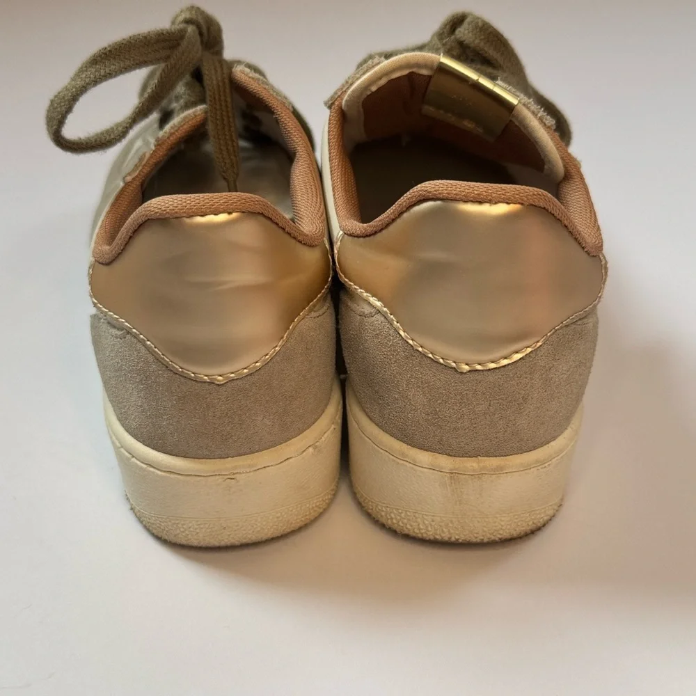 Victoria Size 7 Neutral Suede & Leather Sneakers Metallic Detail Lace Up